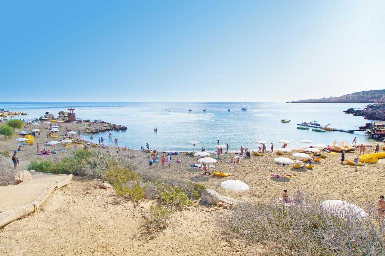 Amber - Coralli Beachfront Apartment بروتاراس المظهر الخارجي الصورة